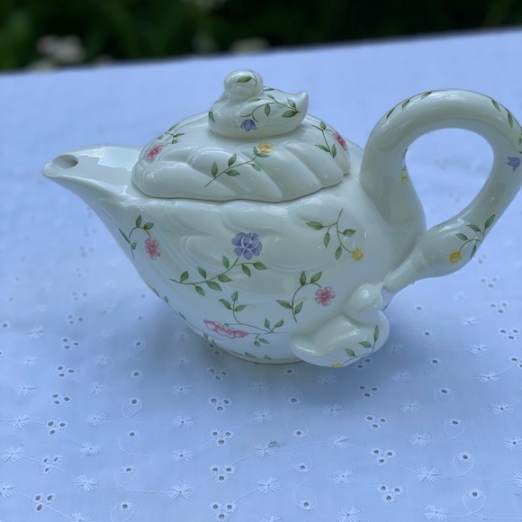 Summer Chintz Collectables Porcelain Teapot #973 - Picture 2 of 5